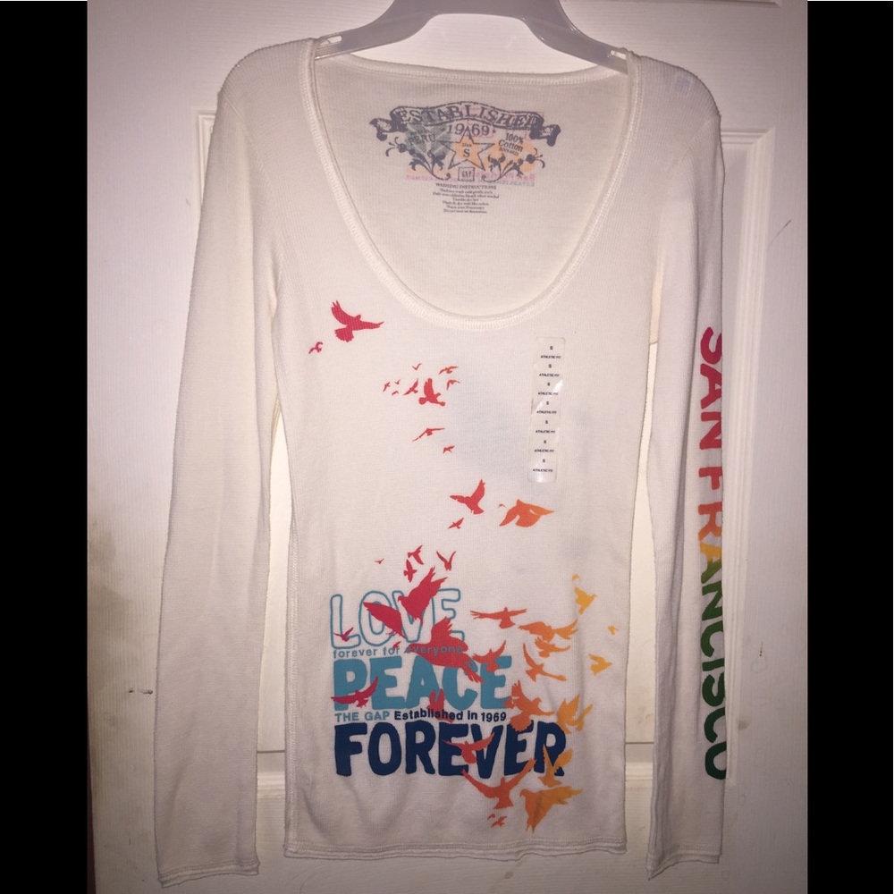 Long sleeve tee